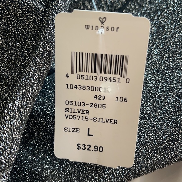 Silver dress - Picture 4 of 4